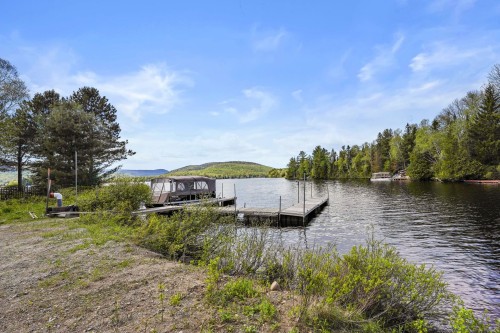 Accès au plan d'eau - 101-289 Rue Principale, Saint-Donat, QC 