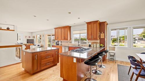 1670 Pritchard Drive, West Kelowna, BC 