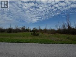 00 RICHMOND Avenue Fort Erie, ON L2A 5M4