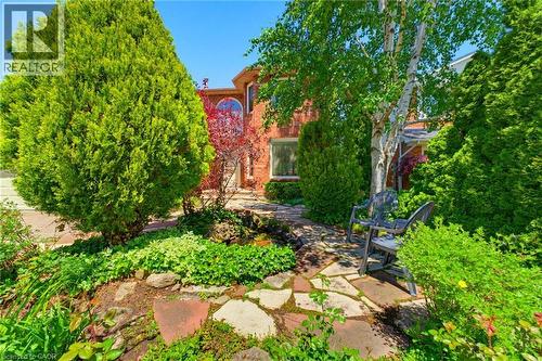 2155 Heidi Avenue, Burlington, ON 