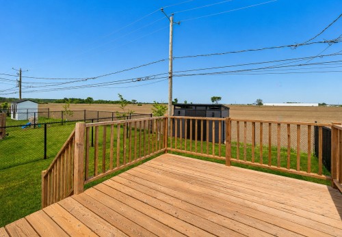 Terrasse - 128 Rue Angélique-Gazaille, Otterburn Park, QC 