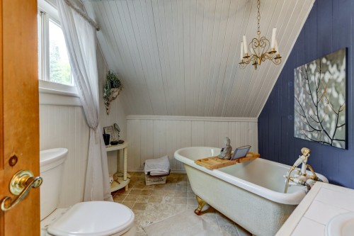 Salle de bains - 201 Rue Principale, Huberdeau, QC 