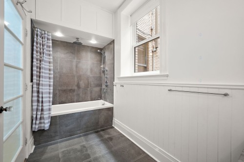Salle de bains - 1-17 Av. Chesterfield, Westmount, QC - Indoor