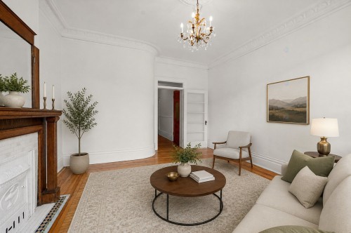 Salon - 1-17 Av. Chesterfield, Westmount, QC - Indoor Photo Showing Living Room