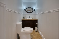 Powder room - 