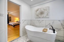 Master Bathroom - 