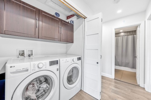 Salle de lavage - 295 Rue Sherbrooke, Sainte-Thérèse, QC 