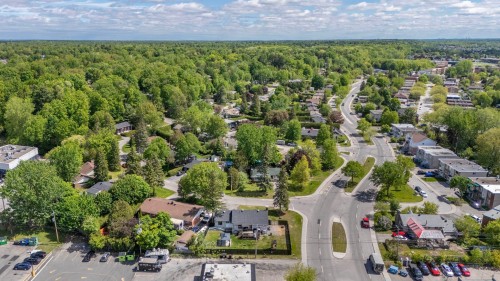 Vue d'ensemble - 295 Rue Sherbrooke, Sainte-Thérèse, QC 