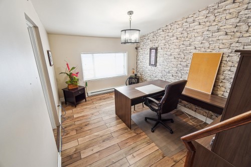 Bureau - 65 Rue Ste-Anne, L'Épiphanie, QC 