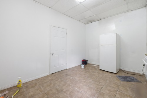 Overall view - 490  - 496 90E Avenue, Montréal (Lasalle), QC - Indoor Photo Showing Other Room