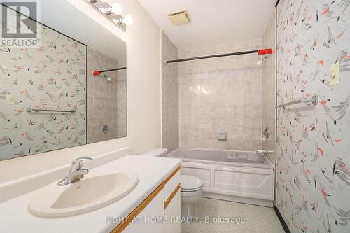 82 Nestow Drive, Ottawa, ON 