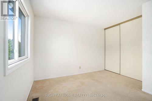 82 Nestow Drive, Ottawa, ON 