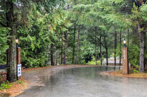 #107-3105 Rinvold Rd, Hilliers, BC 