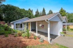 #B-175 Willemar Ave Courtenay, BC V9N 3L3