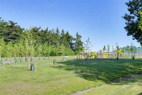 9598 Epco Dr, Sidney, BC 
