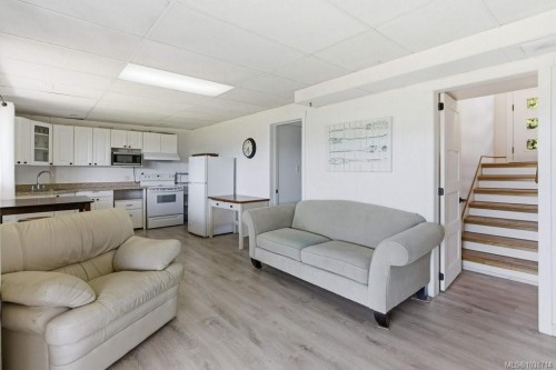 6329 Westlock Rd, Duncan, BC 