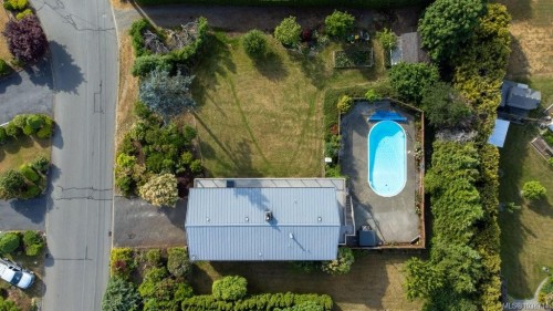 6329 Westlock Rd, Duncan, BC 