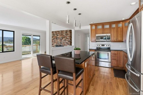 6329 Westlock Rd, Duncan, BC 