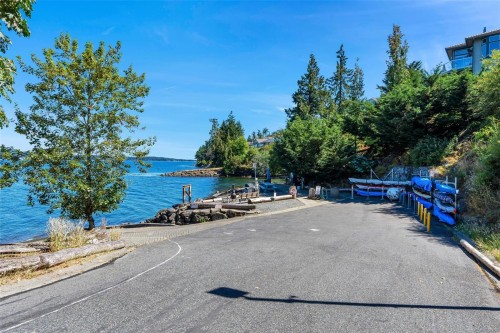 574 Cedar Cres, Cobble Hill, BC 