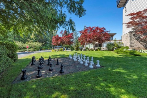 574 Cedar Cres, Cobble Hill, BC 