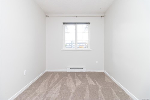 #13-1043 Caledonia Ave, Victoria, BC 