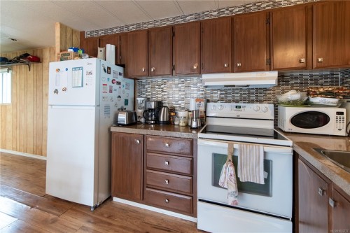 #14-158 Cooper Rd, View Royal, BC 
