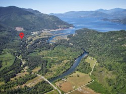 709 SAYWARD Rd Sayward, BC V0P 1R0