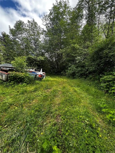 709 Sayward Rd, Sayward, BC 