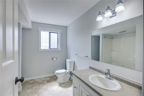 9486 Chemainus Rd, Chemainus, BC 