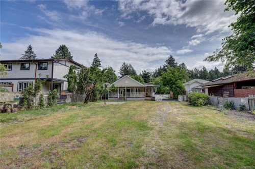 9486 Chemainus Rd, Chemainus, BC 