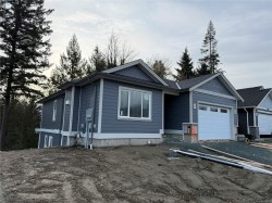 9653 Askew Creek Dr Chemainus, BC V0R 1K3