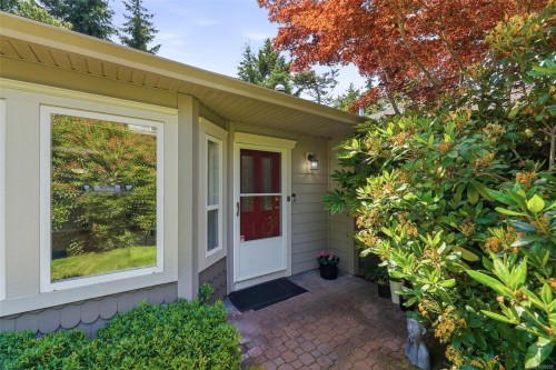 #3-118 Aldersmith Pl, View Royal, BC 