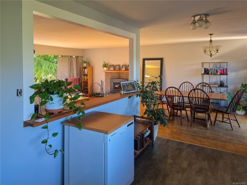 221 Spar St, Sayward, BC 
