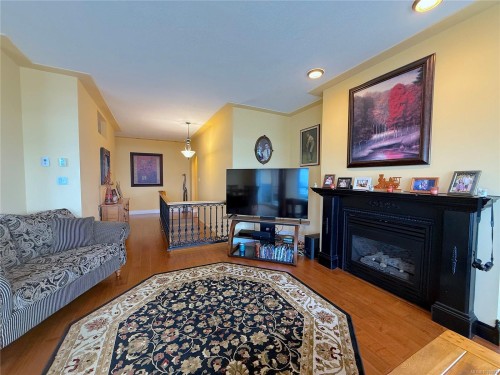 3264 Island Hwy South, Campbell River, BC 