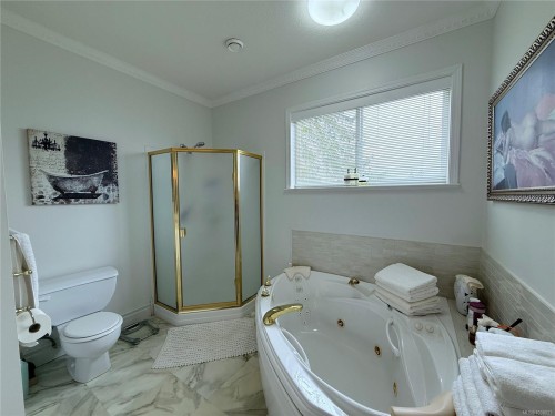 3264 Island Hwy South, Campbell River, BC 