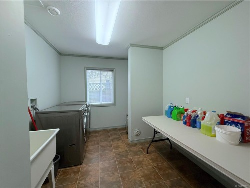 3264 Island Hwy South, Campbell River, BC 
