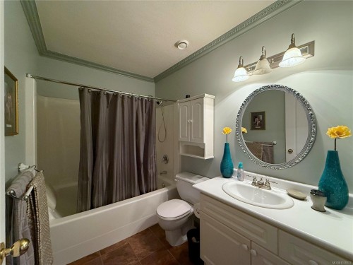 3264 Island Hwy South, Campbell River, BC 