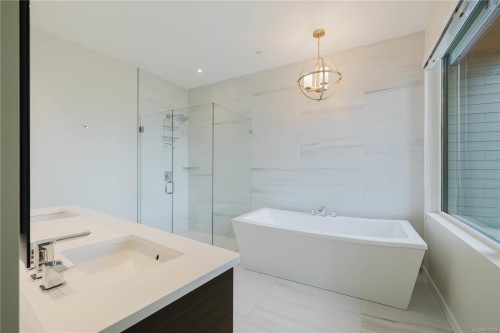 #402-100 Lombardy St, Parksville, BC 