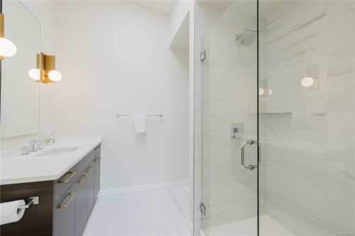 #402-100 Lombardy St, Parksville, BC 