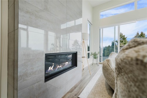 #402-100 Lombardy St, Parksville, BC 