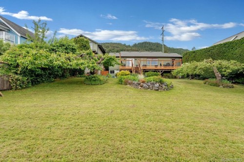435 Davis Rd, Ladysmith, BC 
