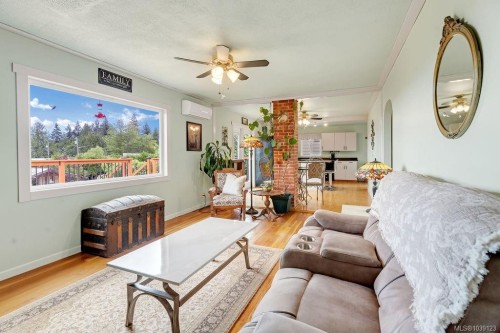 435 Davis Rd, Ladysmith, BC 