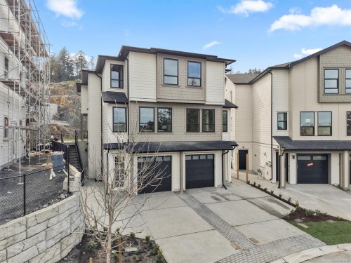 2098 Kingbird Dr, Langford, BC 