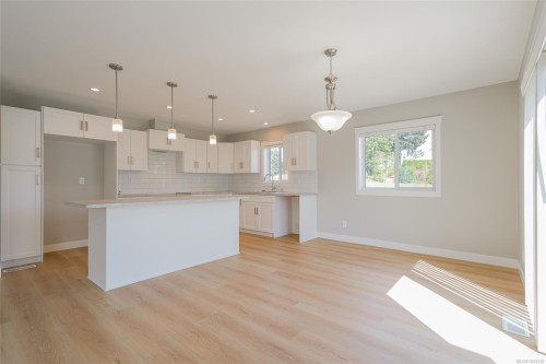 #204-5700 Pierce Rd, Port Alberni, BC 