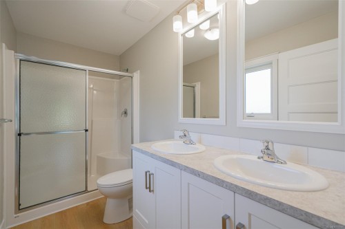 #204-5700 Pierce Rd, Port Alberni, BC 