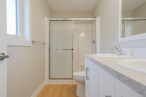 #204-5700 Pierce Rd, Port Alberni, BC 
