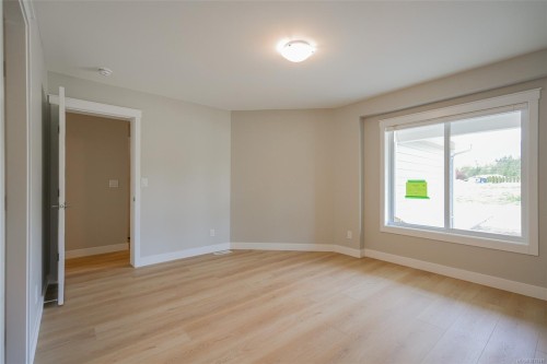#204-5700 Pierce Rd, Port Alberni, BC 