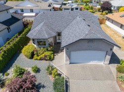 5177 Sam's Way Nanaimo, BC V9T 6C4