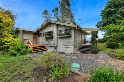 7095 Richview Dr, Sooke, BC 