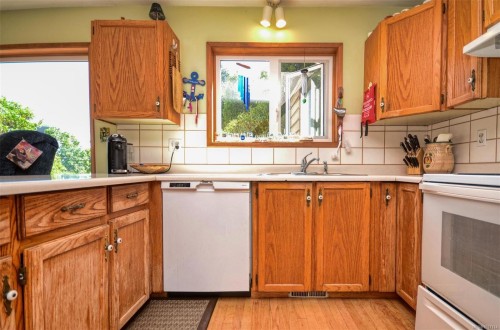 6972 Sea Lion Way, Sooke, BC 